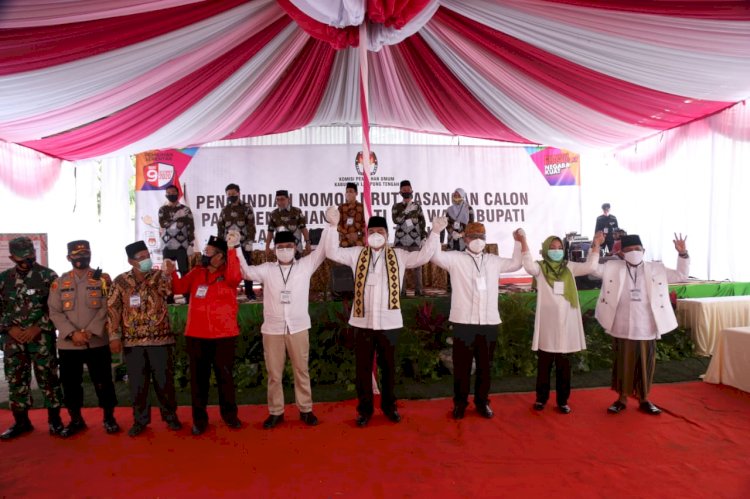 Proses Pengundian Nomor Urut Cabup Cawabup Lamteng Rampung, Manis nomor 1, Berjaya 2, Bersinar 3.