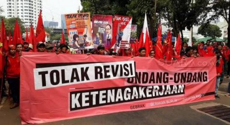 Tanda Tanya Dibalik Percepatan Pengesahan RUU Cipta Kerja Menjadi Udang-Undang Oleh DPR RI ?