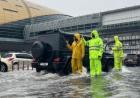 Uni Emirat Arab Terkena Banjir Besar: Dampak Buruk dan Respons Pemerintah Terhadap Kejadian Meteorologi Langka